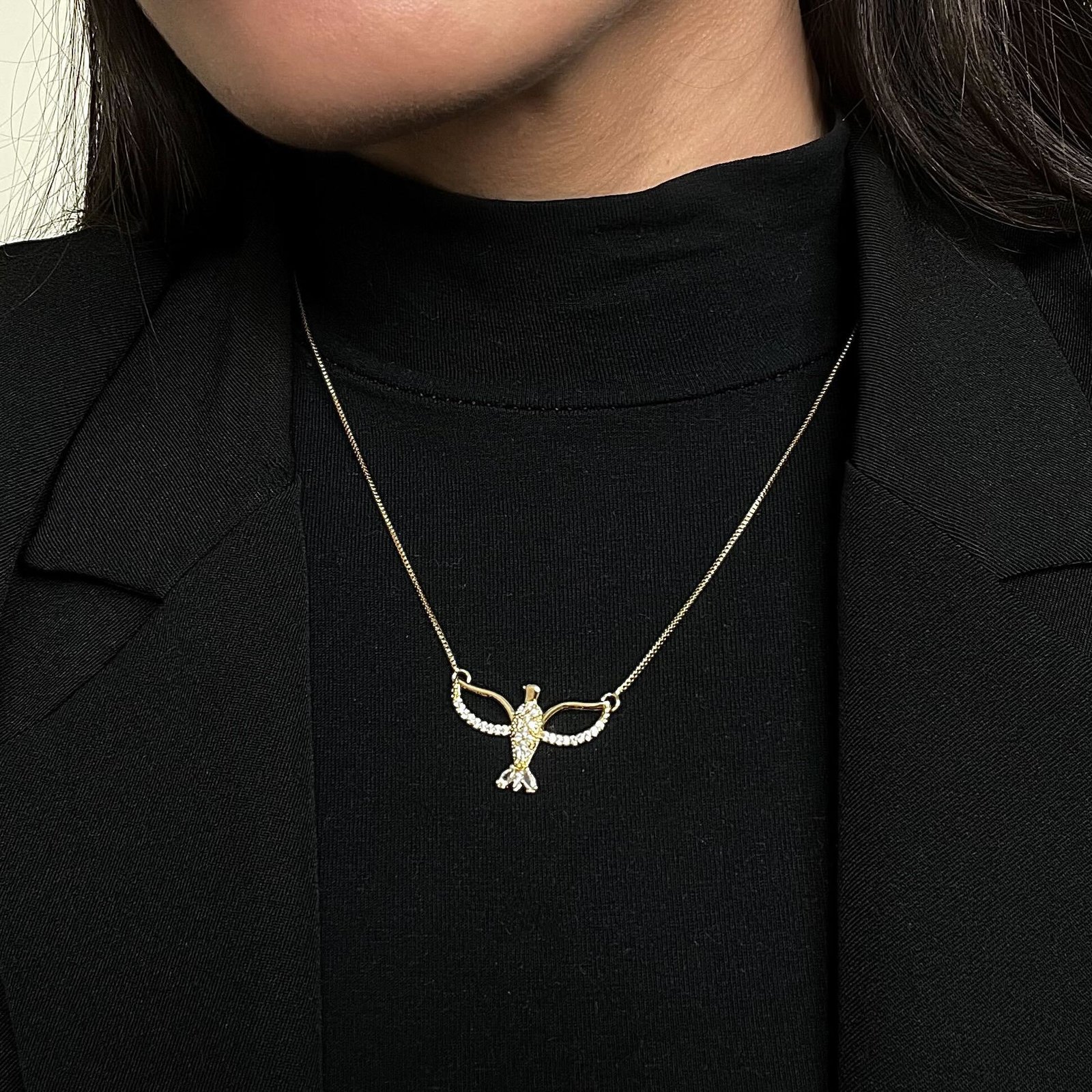 Colar Zirc Bird Cravejado Banhado a Ouro 18k - Imagem 2