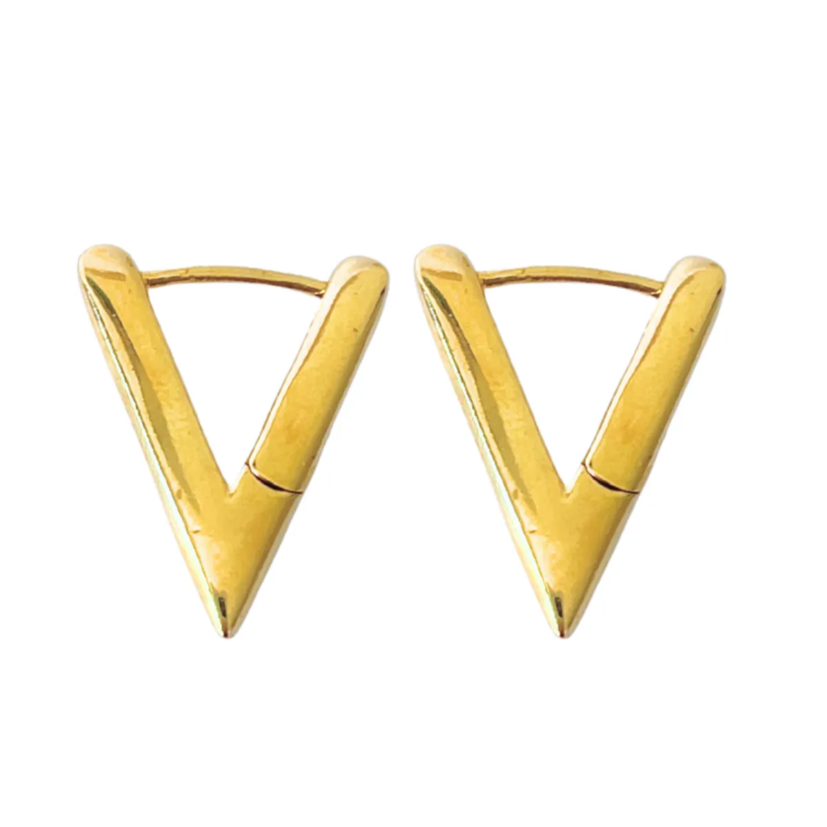 Brinco Vértice banhado a ouro com formato de V