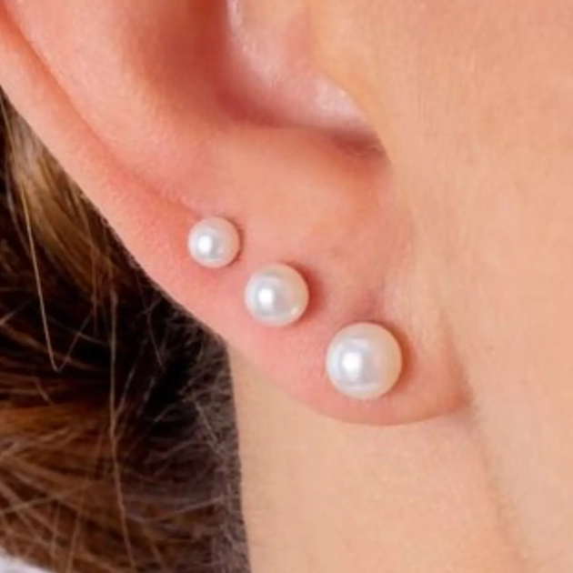 Trio Radiante – Brincos de pérola folheados a ouro 18K na orelha feminina