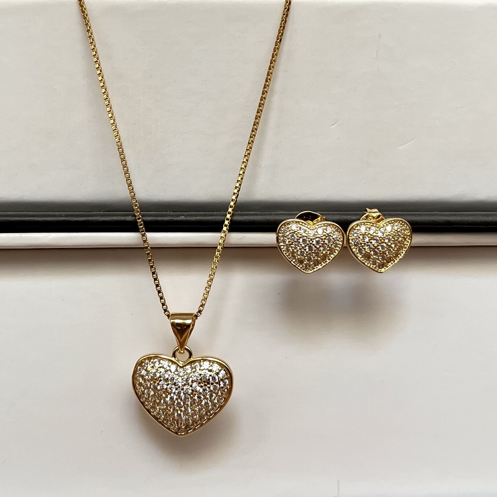 Conjunto Coração Cravejado Banhado a Ouro 18k - Imagem 5